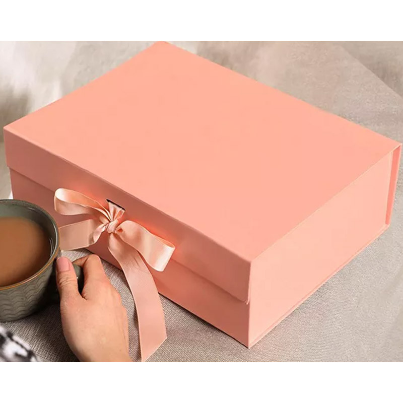 Folding Gift Box with Ribbon